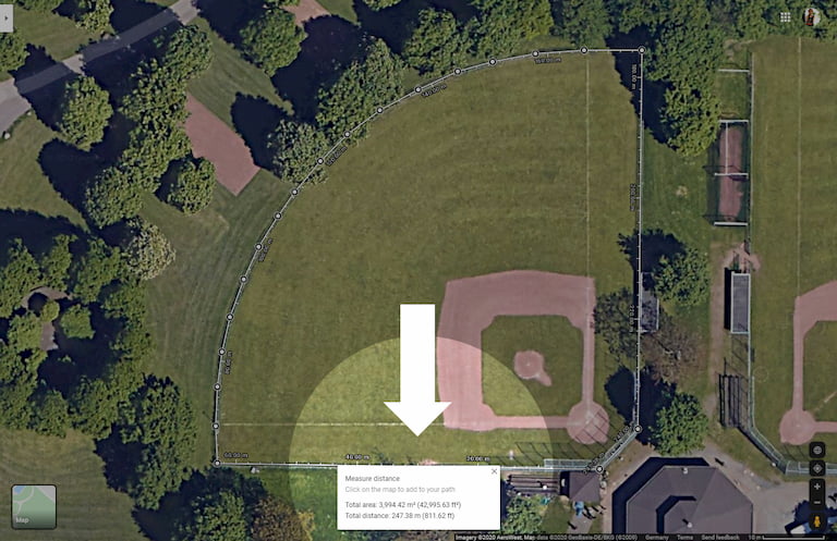 Determine area size with Google Maps 4